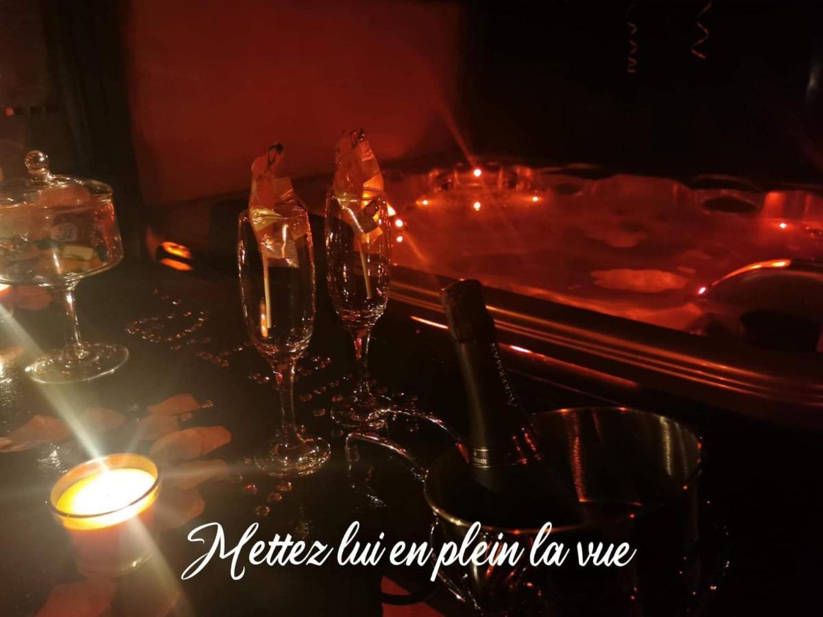 غرونوبل Loft Romantique Hammam Spa Privatif Playroom المظهر الخارجي الصورة